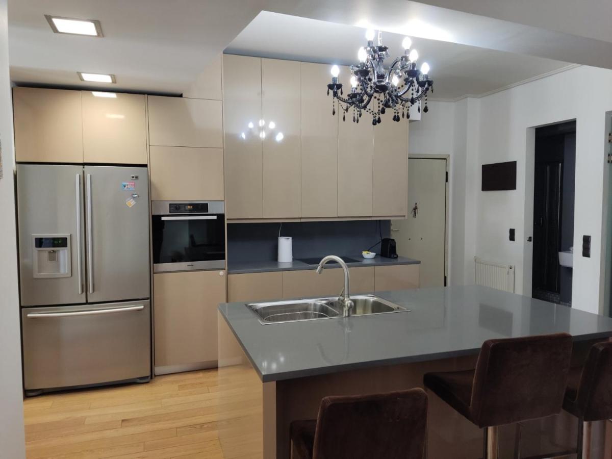 Luxury Living Athens By Yha Apartment Exterior photo